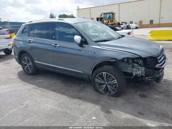 3VV6B7AX3RM228613 2024 VOLKSWAGEN TIGUAN - Image 1