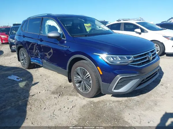 3VV6B7AX5RM225695 2024 VOLKSWAGEN TIGUAN - Image 1