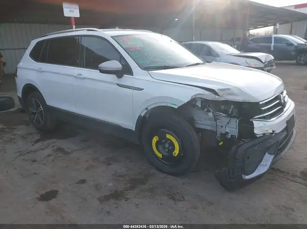 3VV6B7AX6RM229271 2024 VOLKSWAGEN TIGUAN - Image 1