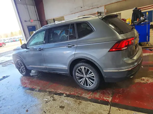 3VV6B7AX7RM213256 2024 VOLKSWAGEN TIGUAN - Image 2