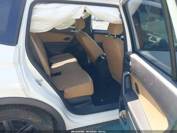 3VV8B7AX0NM007523 2022 VOLKSWAGEN TIGUAN - Image 8