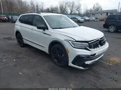 3VV8B7AX0NM083968 2022 VOLKSWAGEN TIGUAN