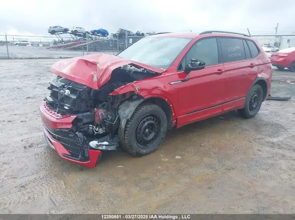 3VV8B7AX0RM009682 2024 VOLKSWAGEN TIGUAN - Image 2