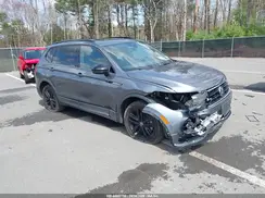 3VV8B7AX1NM001732 2022 VOLKSWAGEN TIGUAN