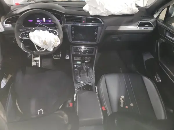 3VV8B7AX2NM123290 2022 VOLKSWAGEN TIGUAN - Image 8