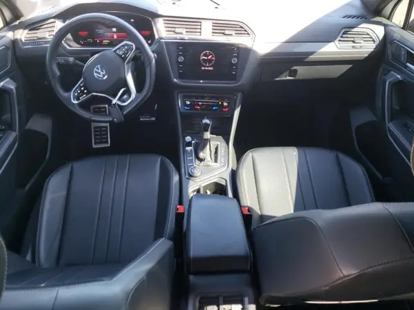 3VV8B7AX2PM017389 2023 VOLKSWAGEN TIGUAN - Image 8