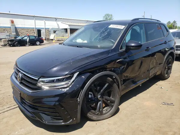 3VV8B7AX2PM121851 2023 VOLKSWAGEN TIGUAN - Image 1