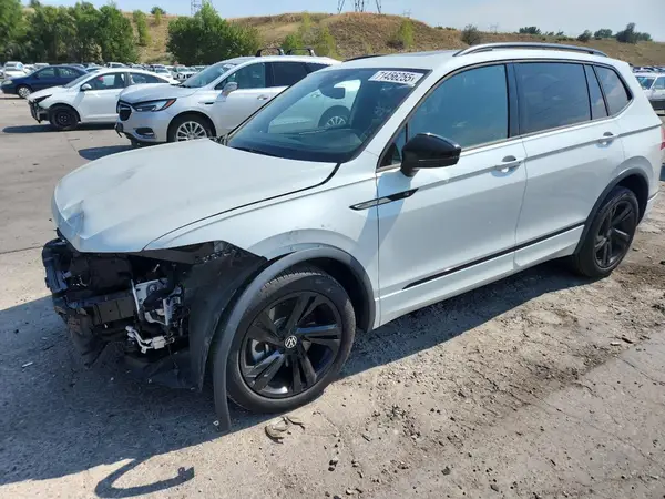 3VV8B7AX2RM044269 2024 VOLKSWAGEN TIGUAN - Image 1