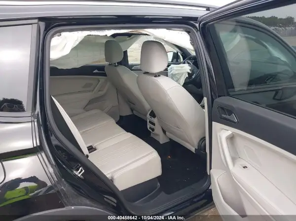 3VV8B7AX2RM049195 2024 VOLKSWAGEN TIGUAN - Image 8