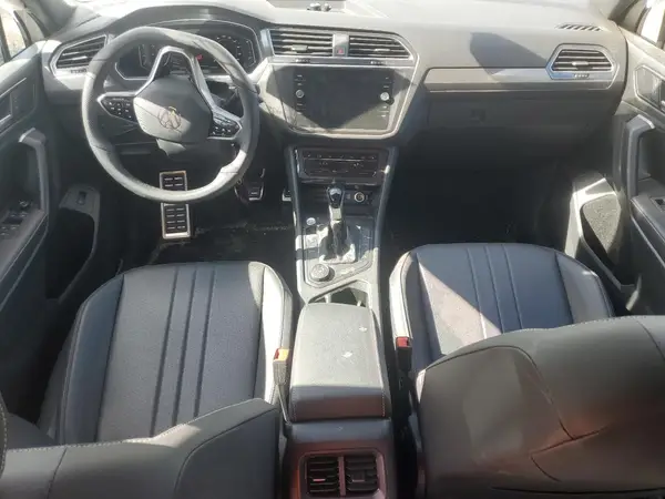 3VV8B7AX2RM211925 2024 VOLKSWAGEN TIGUAN - Image 8