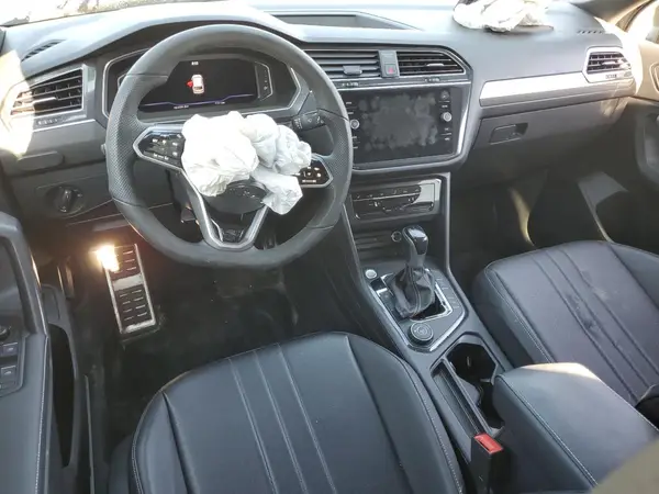 3VV8B7AX3NM067991 2022 VOLKSWAGEN TIGUAN - Image 8