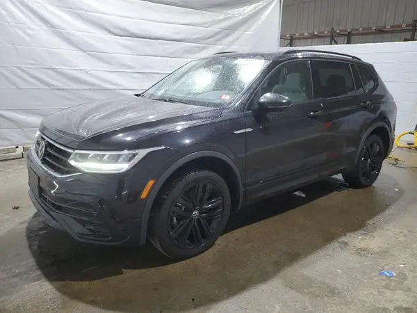 3VV8B7AX3NM105154 2022 VOLKSWAGEN TIGUAN - Image 1
