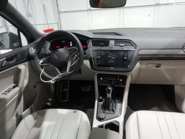 3VV8B7AX3NM105154 2022 VOLKSWAGEN TIGUAN - Image 8