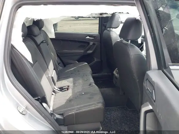 3VV8B7AX3PM090433 2023 VOLKSWAGEN TIGUAN - Image 8