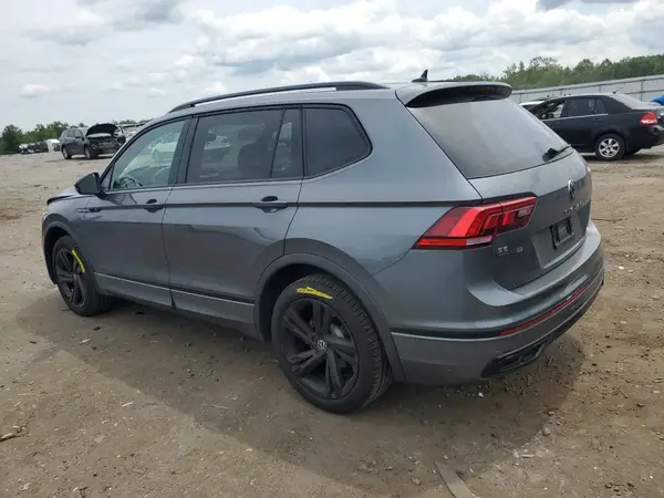 3VV8B7AX3RM088751 2024 VOLKSWAGEN TIGUAN - Image 2