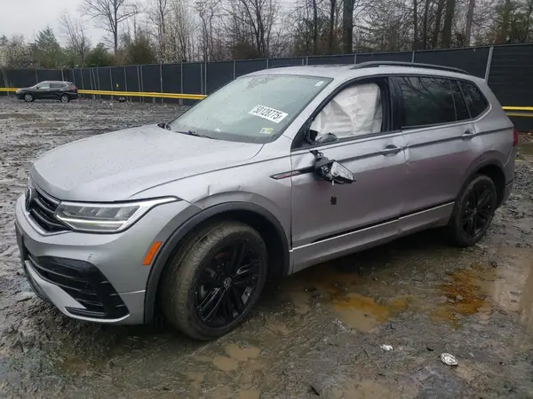 3VV8B7AX4NM095539 2022 VOLKSWAGEN TIGUAN - Image 1