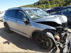 3VV8B7AX4PM015823 2023 VOLKSWAGEN TIGUAN