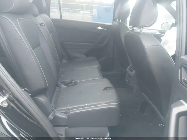 3VV8B7AX4RM048758 2024 VOLKSWAGEN TIGUAN - Image 8