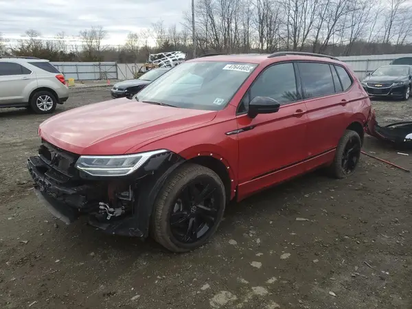 3VV8B7AX4RM121272 2024 VOLKSWAGEN TIGUAN - Image 1