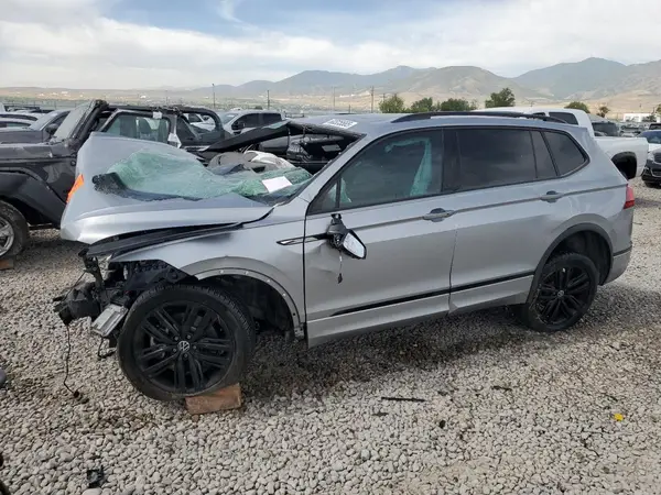 3VV8B7AX5NM072366 2022 VOLKSWAGEN TIGUAN - Image 1