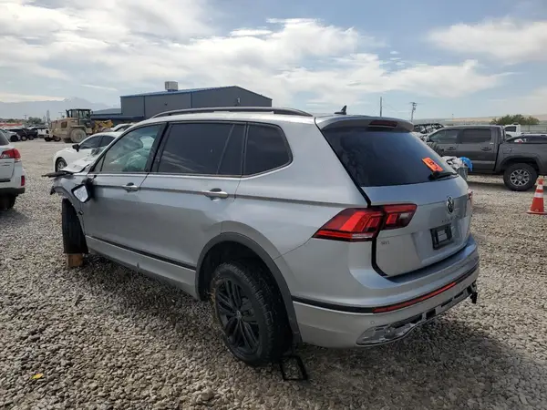 3VV8B7AX5NM072366 2022 VOLKSWAGEN TIGUAN - Image 2
