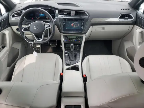 3VV8B7AX5PM009612 2023 VOLKSWAGEN TIGUAN - Image 8