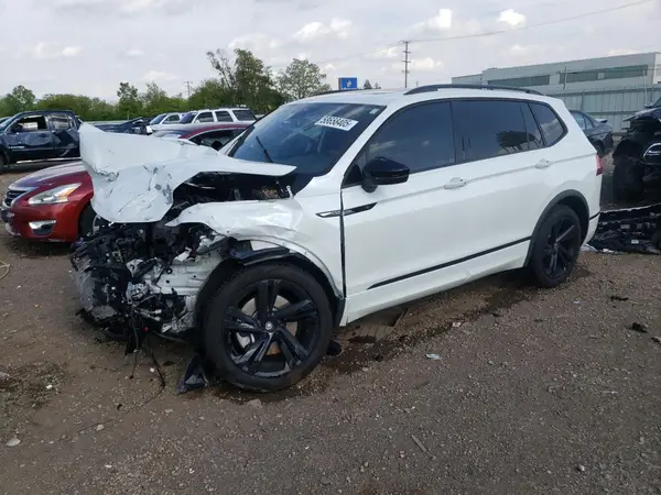 3VV8B7AX5RM115786 2024 VOLKSWAGEN TIGUAN - Image 1