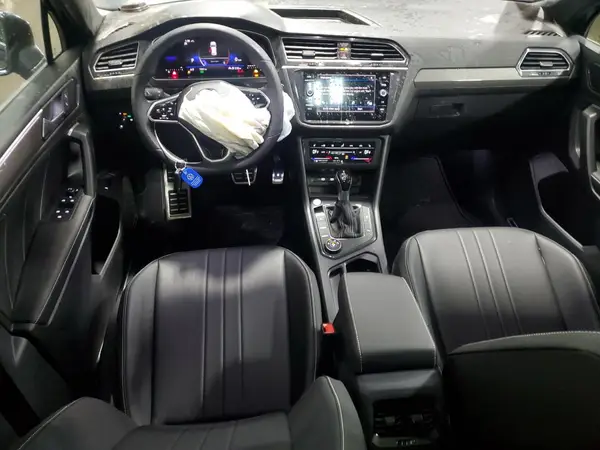 3VV8B7AX5RM200935 2024 VOLKSWAGEN TIGUAN - Image 8
