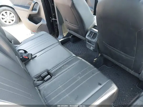 3VV8B7AX6NM051090 2022 VOLKSWAGEN TIGUAN - Image 8