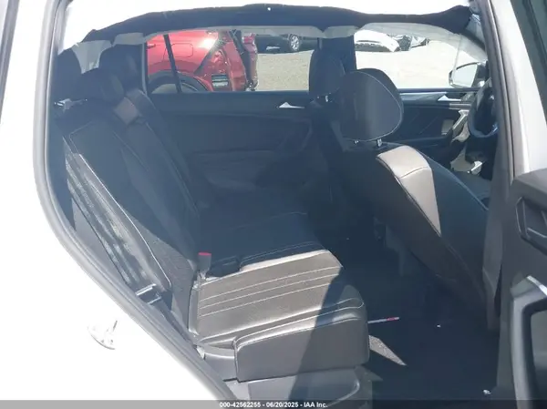 3VV8B7AX6RM058451 2024 VOLKSWAGEN TIGUAN - Image 8