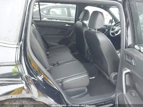 3VV8B7AX6RM067036 2024 VOLKSWAGEN TIGUAN - Image 8
