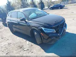 3VV8B7AX7NM003825 2022 VOLKSWAGEN TIGUAN