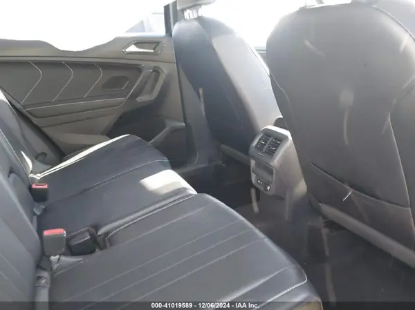 3VV8B7AX7NM011617 2022 VOLKSWAGEN TIGUAN - Image 8