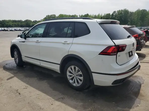 3VV8B7AX7RM117751 2024 VOLKSWAGEN TIGUAN - Image 2