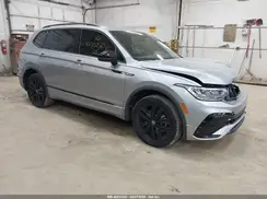 3VV8B7AX8NM044884 2022 VOLKSWAGEN TIGUAN