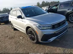 3VV8B7AX8NM049373 2022 VOLKSWAGEN TIGUAN