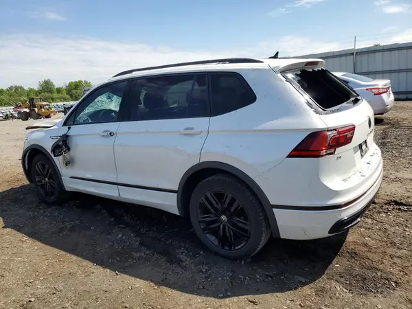 3VV8B7AX8NM071454 2022 VOLKSWAGEN TIGUAN - Image 2