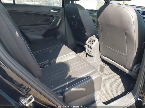 3VV8B7AX8NM111161 2022 VOLKSWAGEN TIGUAN - Image 8