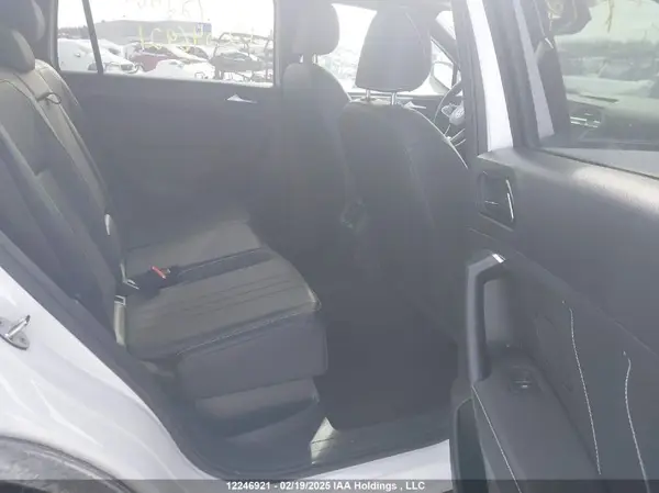 3VV8B7AX9NM162667 2022 VOLKSWAGEN TIGUAN - Image 8