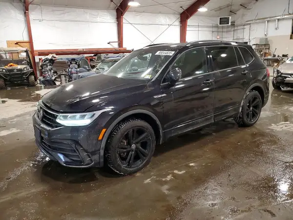 3VV8B7AX9PM024243 2023 VOLKSWAGEN TIGUAN - Image 1