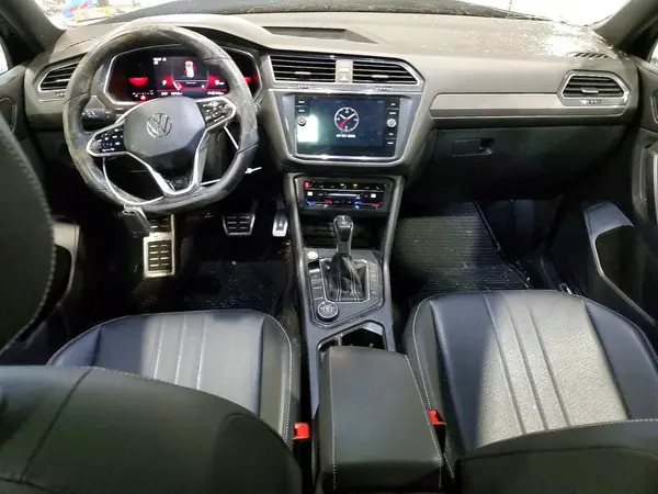 3VV8B7AX9PM024243 2023 VOLKSWAGEN TIGUAN - Image 8
