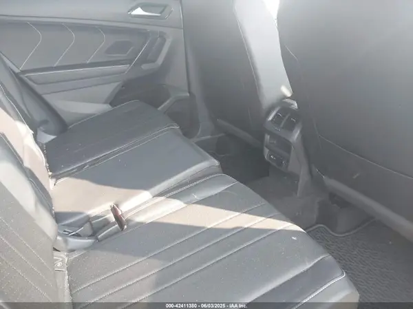 3VV8B7AX9PM055640 2023 VOLKSWAGEN TIGUAN - Image 8