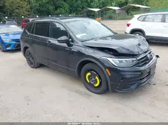 3VV8B7AXXNM166808 2022 VOLKSWAGEN TIGUAN