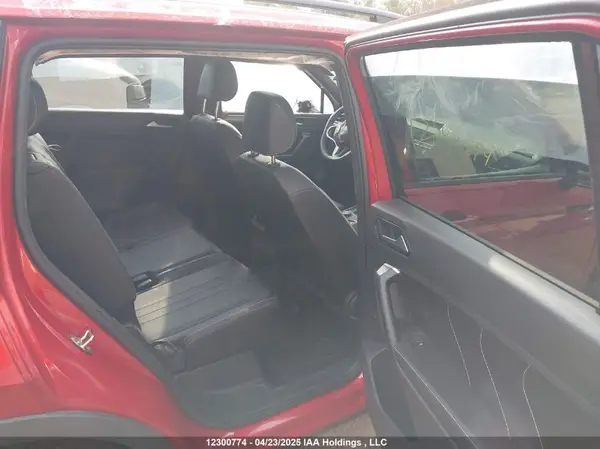 3VV8B7AXXRM149609 2024 VOLKSWAGEN TIGUAN - Image 8