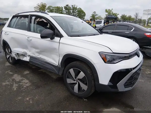 3VV8C7B20SM022082 2025 VOLKSWAGEN TAOS - Image 1