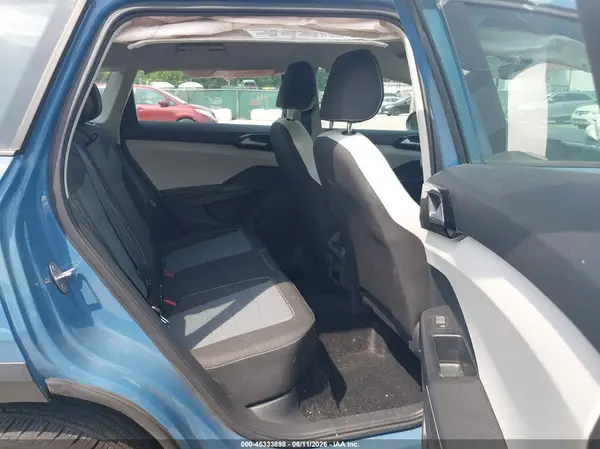 3VV8C7B22SM025498 2025 VOLKSWAGEN TAOS - Image 8