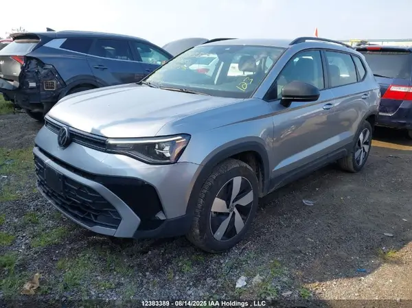 3VV8C7B24SM038396 2025 VOLKSWAGEN TAOS - Image 2