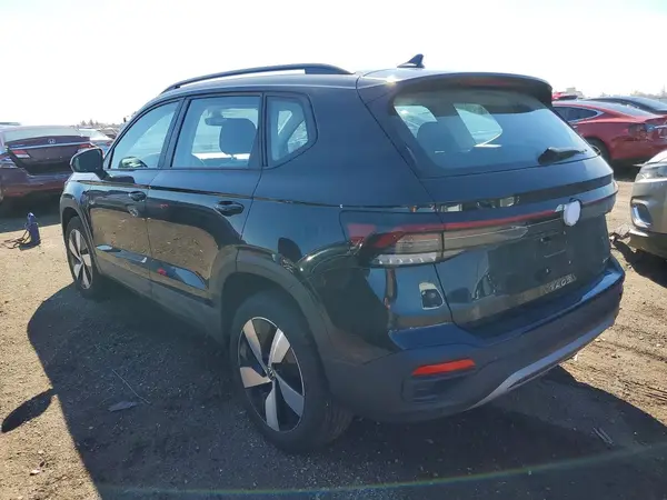 3VV8C7B24SM083418 2025 VOLKSWAGEN TAOS - Image 2
