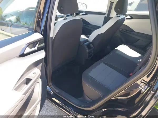 3VV8C7B25SM004225 2025 VOLKSWAGEN TAOS - Image 8