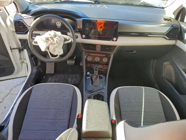 3VV8C7B26SM034110 2025 VOLKSWAGEN TAOS - Image 8